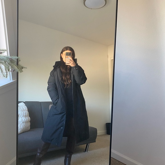 Lands end waterproof long black puffer coat - Picture 3 of 8